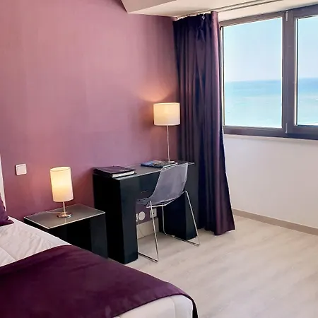 Miramar & Hotel 4*